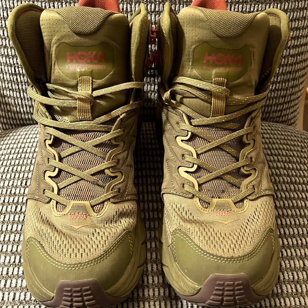 HOKA Anacapa Breeze Mid Hiking Boots